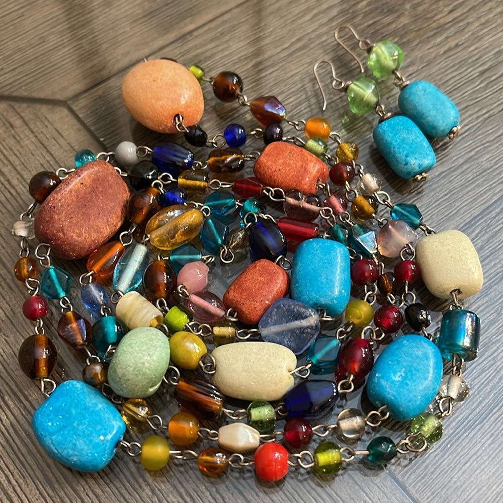 Multi Colored Glass and Dyed Stone Beaded Necklace and Earring Set - Picture 5 of 15